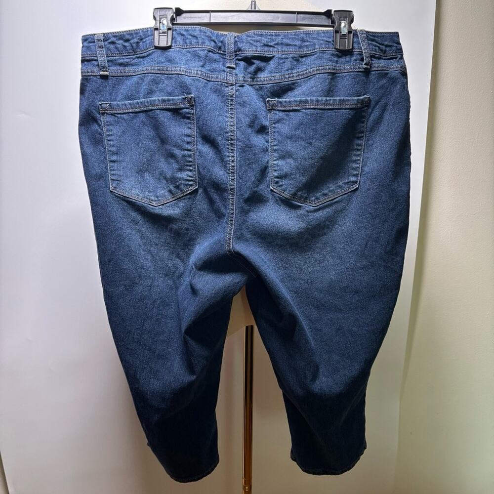 A3 Denim Blue Women's Cropped Jeans Size 22W - Picture 3 of 9